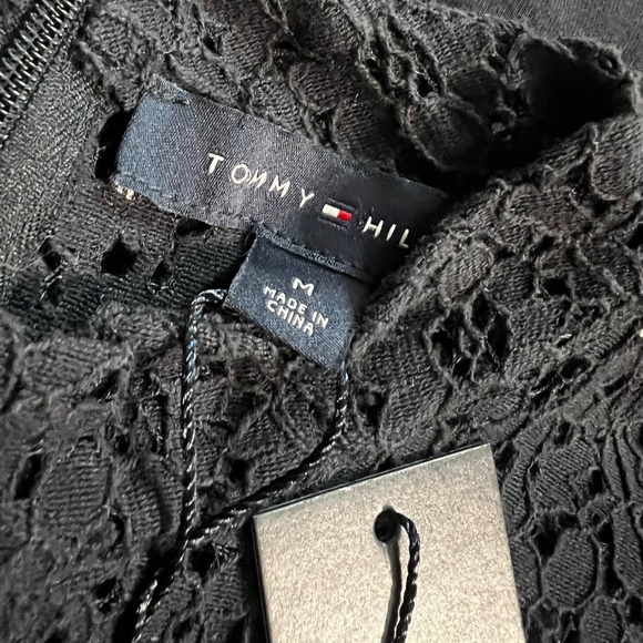 Gorgeous [Tommy Hilfiger] Classic Cap Sleeve NWT Navy Blue Lace Blouse | Medium - Picture 4 of 12